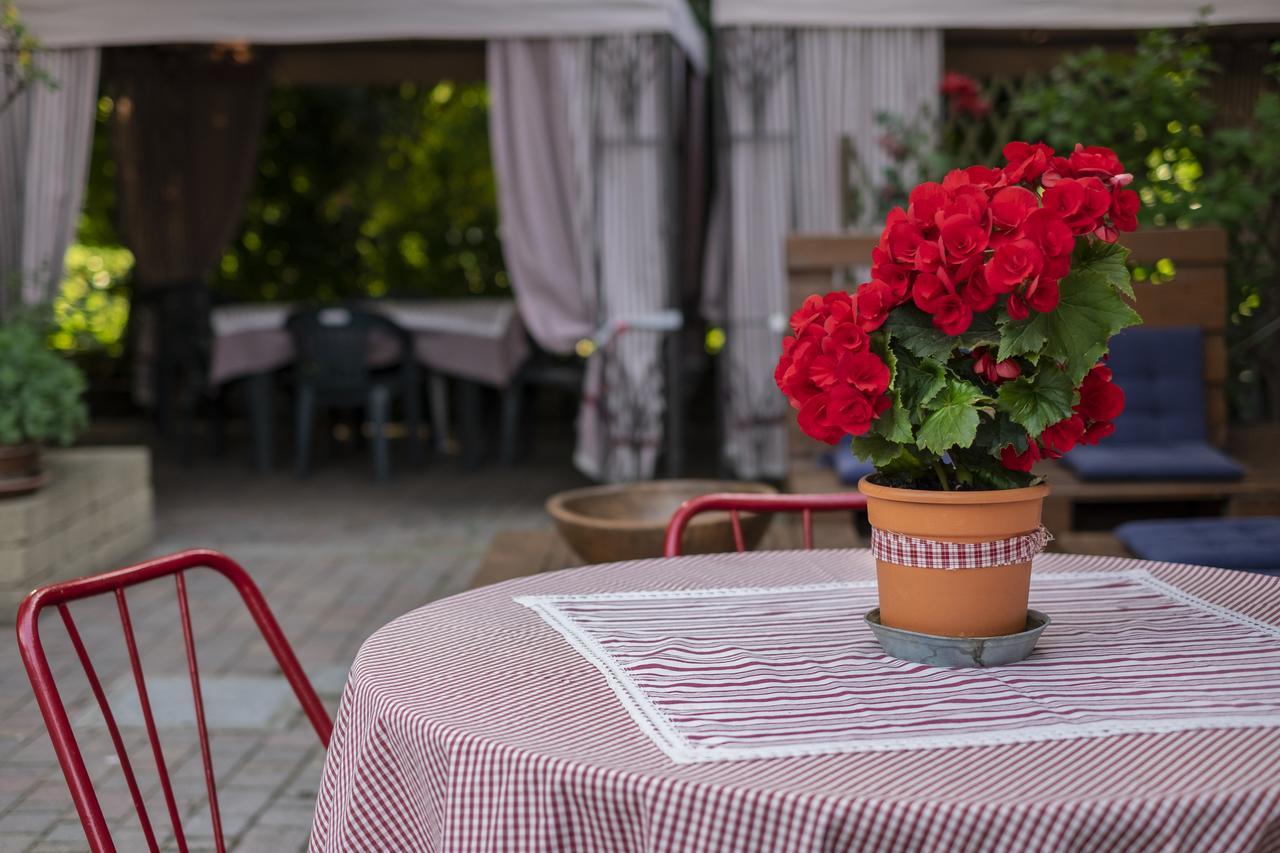 Bed & Breakfast Ai Due Pini *