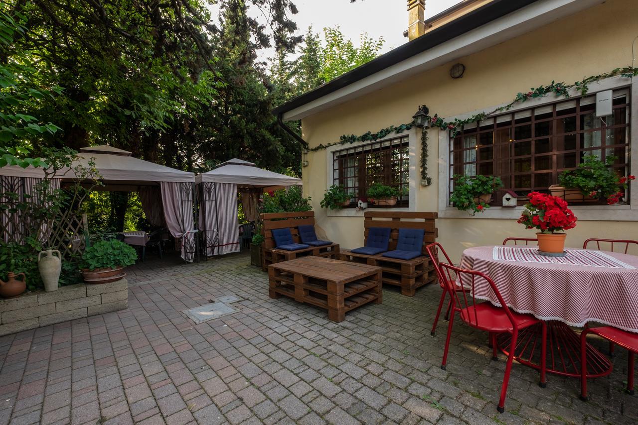 Bed & Breakfast Ai Due Pini