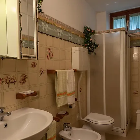 Ai Due Pini B&B Pescantina Exterior photo