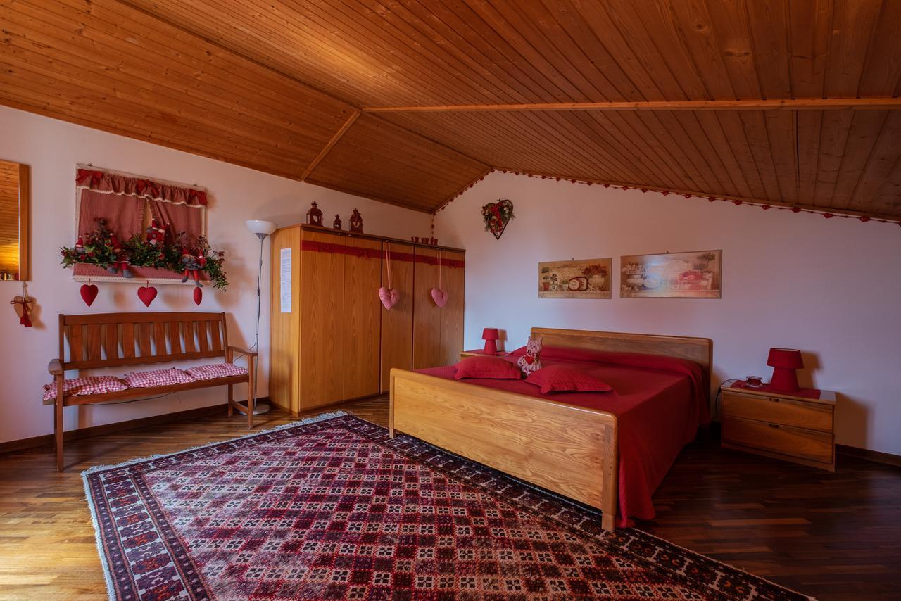 Ai Due Pini Bed & Breakfast Pescantina